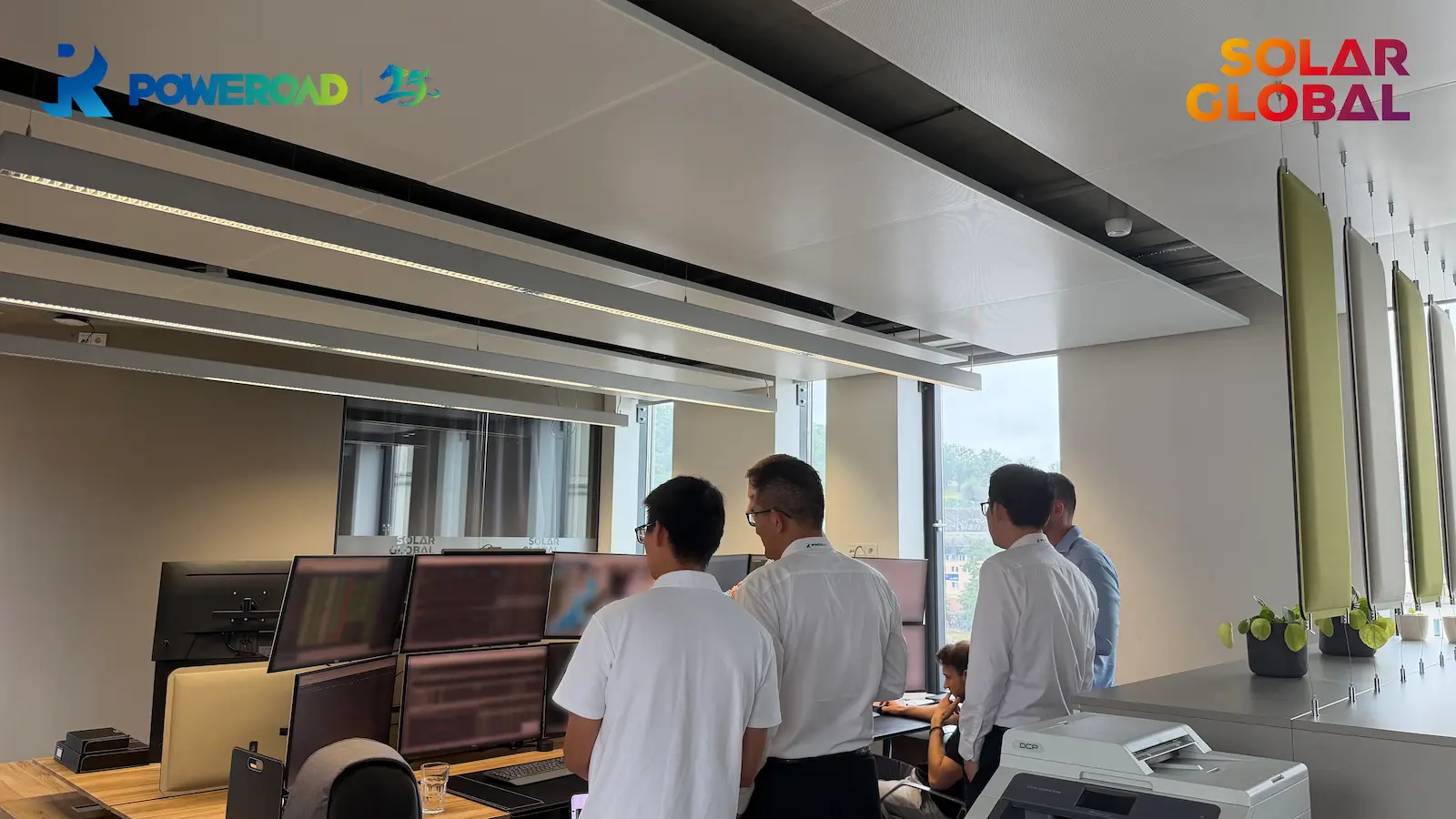 POWEROAD Leadership Visits Solar Global to Discuss Battery Energy Storage Opportunities in Europe-3