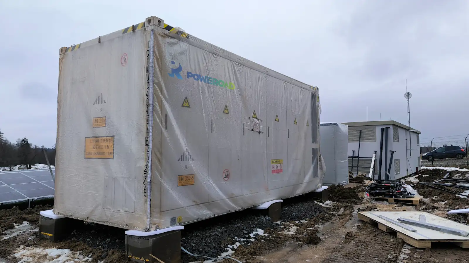 Czech-1.505MW-3.727MWh-20ftContainer