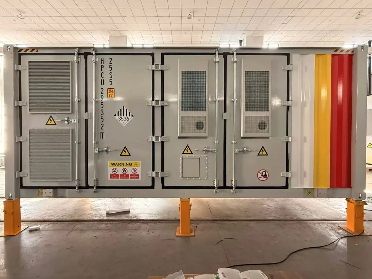 South Africa-322.5kW645kWh-20ftContainer