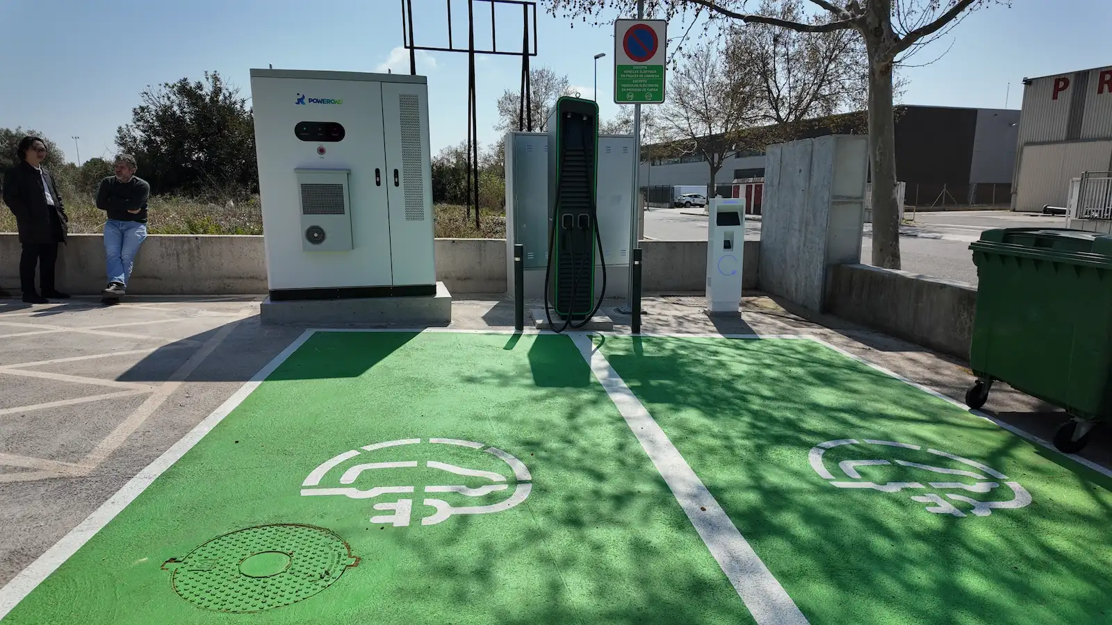 Spain-100kW215kWh-FLEX215AIO